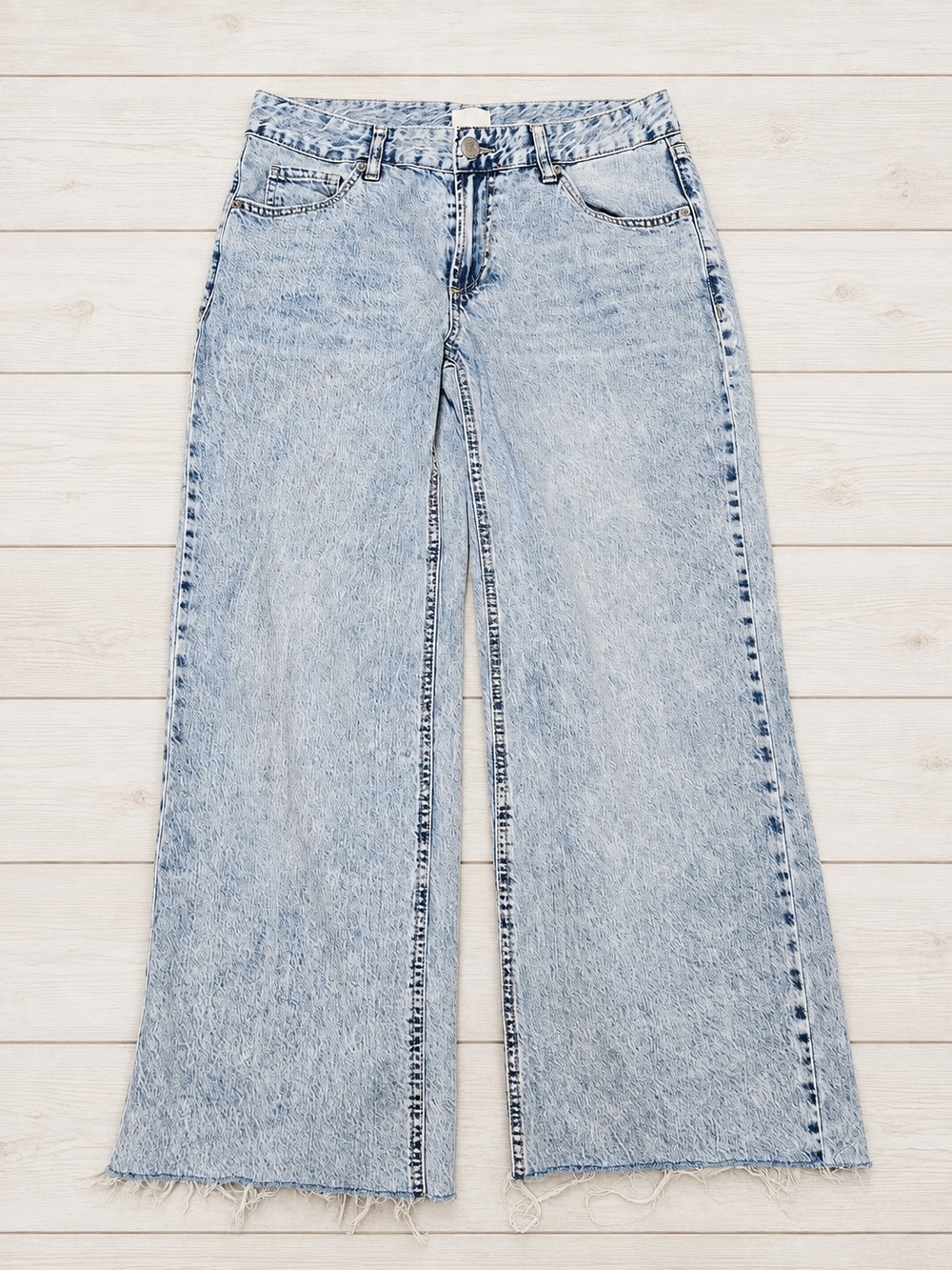 Light Wash Wide Leg Jeans Rough Cut Hem